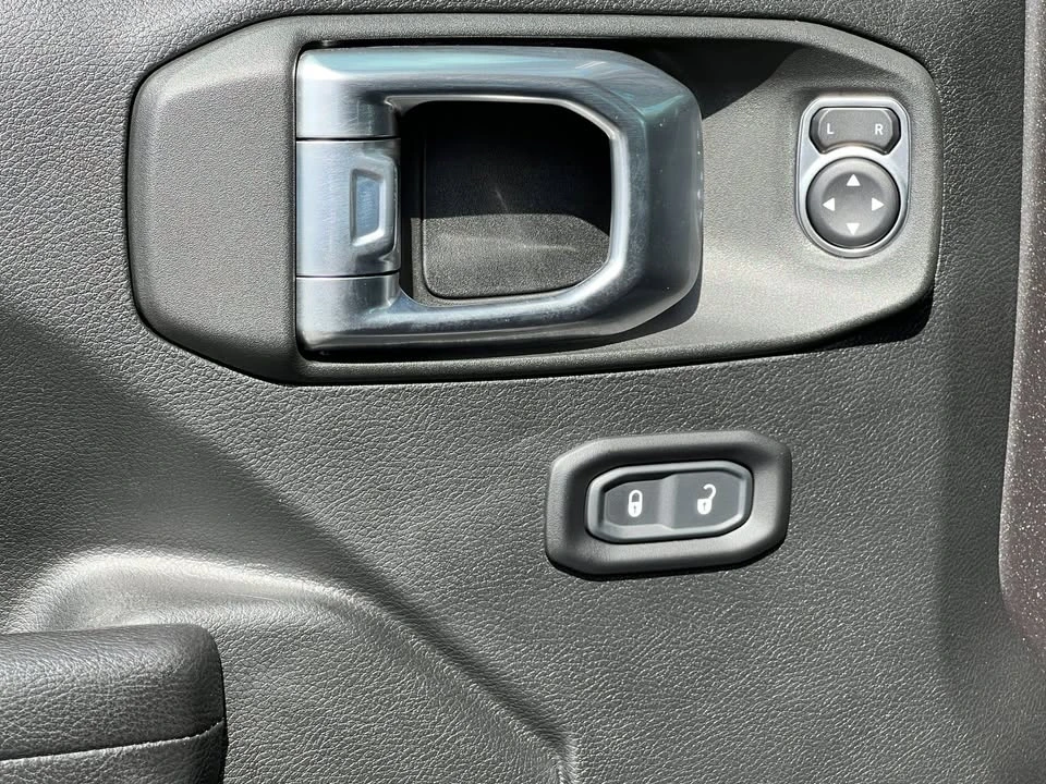 2022 Jeep JT Gladiator - Image 13 of 20