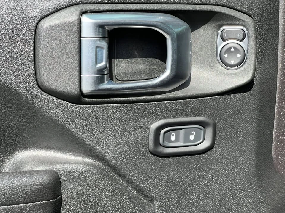 2022 Jeep JT Gladiator - Image 13 of 20
