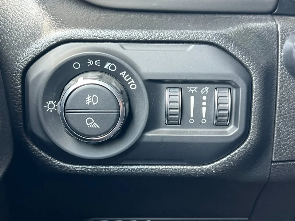 2022 Jeep JT Gladiator - Image 15 of 20