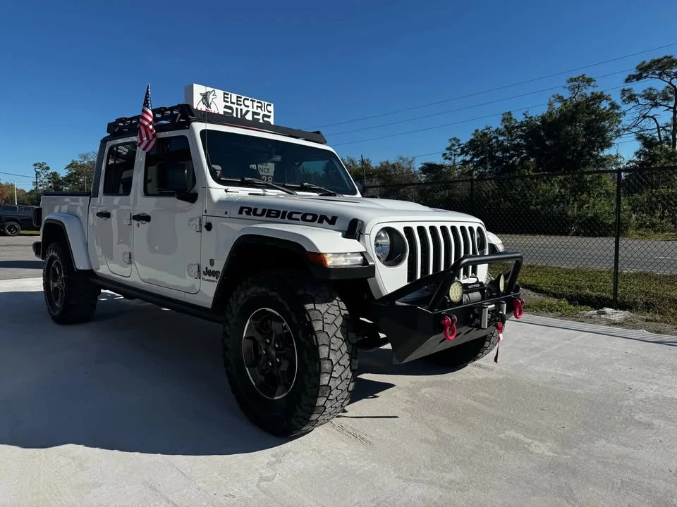 2022 Jeep JT Gladiator - Image 2 of 9