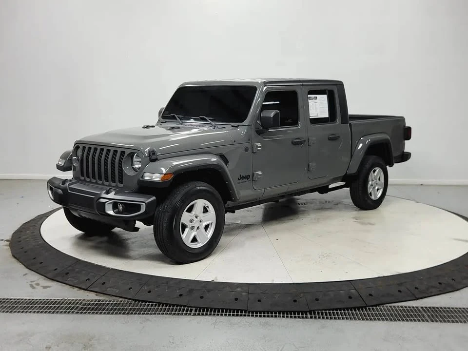 2022 Jeep JT Gladiator - Image 2 of 6