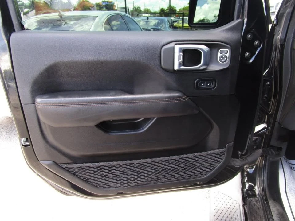2022 Jeep JT Gladiator - Image 17 of 20