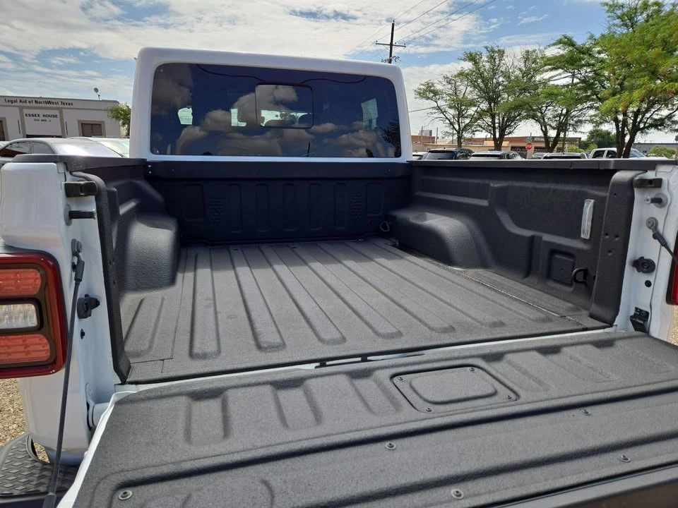 2022 Jeep JT Gladiator - Image 3 of 10