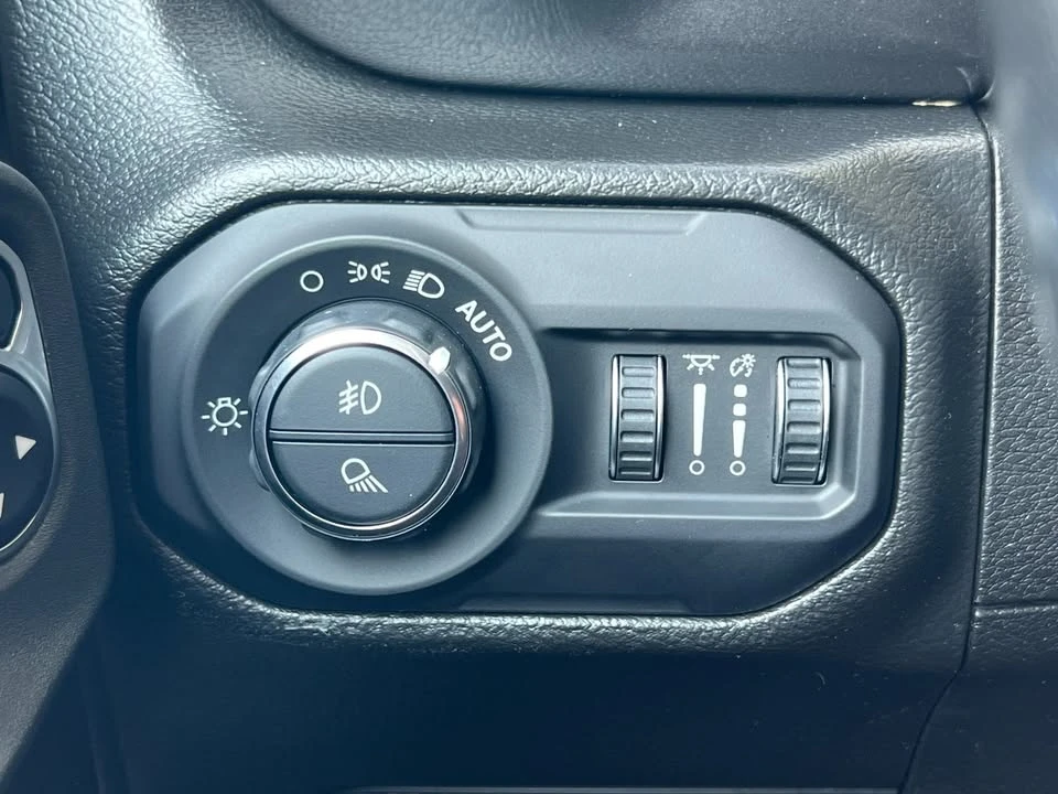 2022 Jeep JT Gladiator - Image 14 of 20