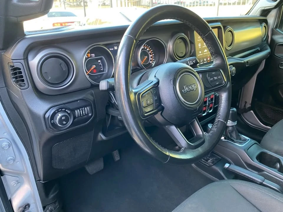2022 Jeep JT Gladiator - Image 11 of 20