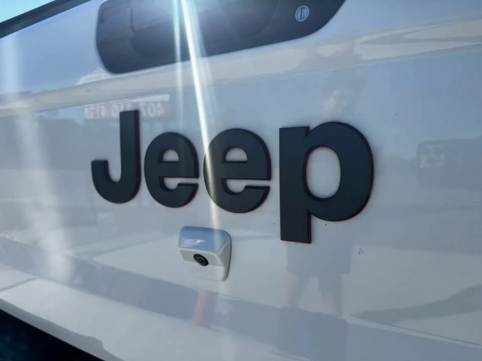 2022 Jeep JT Gladiator - Image 8 of 18