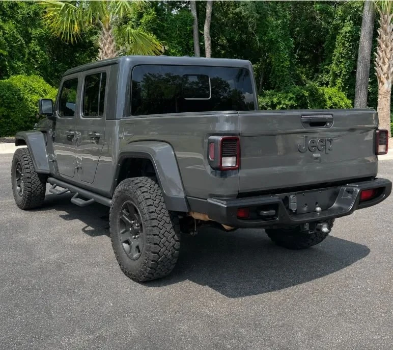 2022 Jeep JT Gladiator - Image 4 of 9