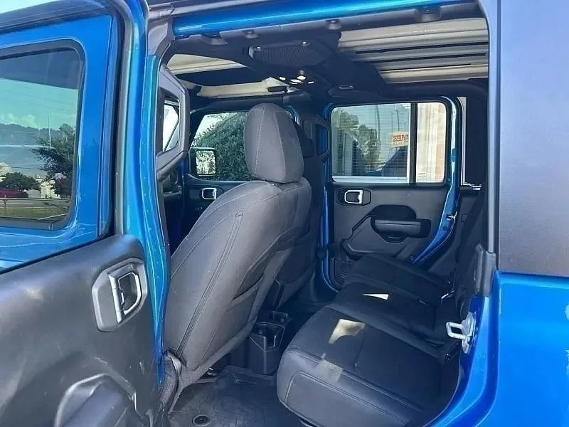 2022 Jeep JT Gladiator - Image 12 of 19