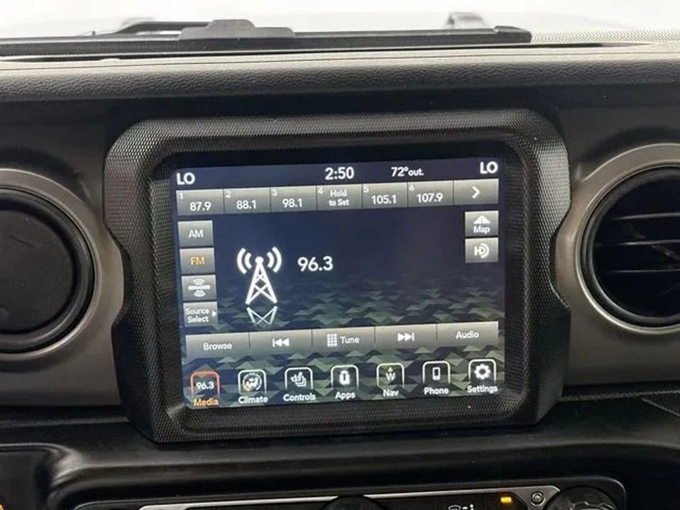 2022 Jeep JT Gladiator - Image 10 of 20
