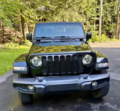2022 Jeep Gladiator Altitude