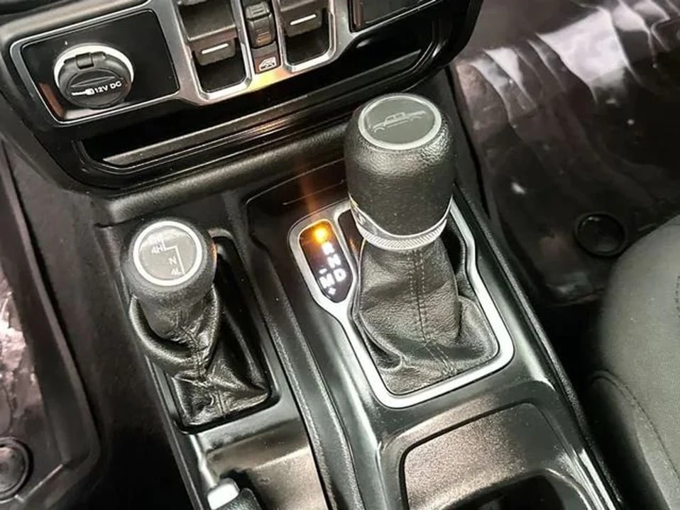 2022 Jeep JT Gladiator - Image 13 of 20