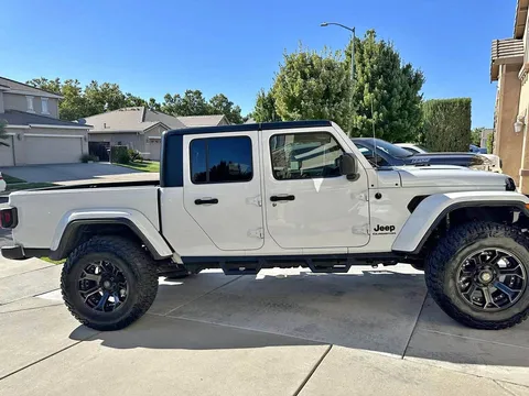 2022 Jeep Gladiator Rocky Ridge