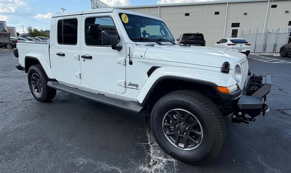 2022 Jeep JT Gladiator - Image 3 of 13
