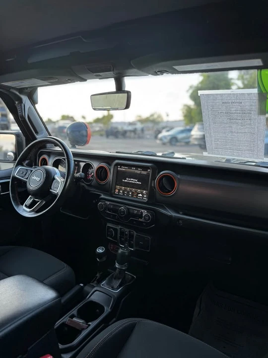 2022 Jeep JT Gladiator - Image 10 of 11