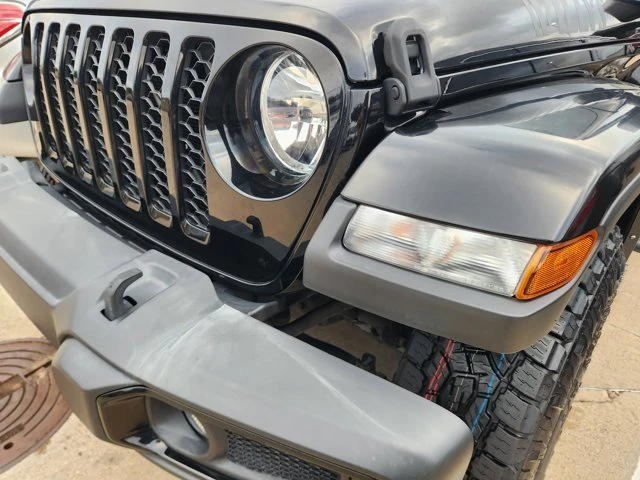 2022 Jeep JT Gladiator - Image 8 of 10