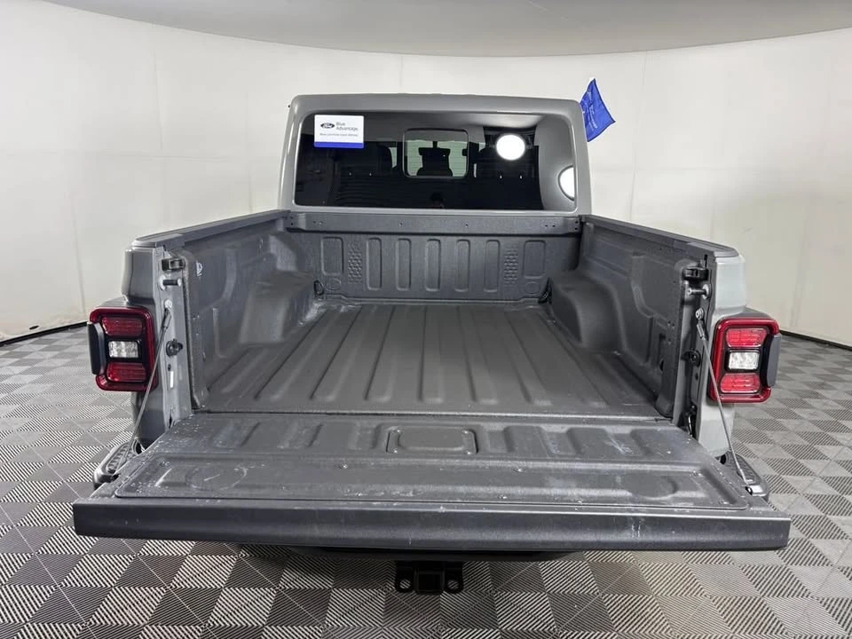 2022 Jeep JT Gladiator - Image 15 of 19