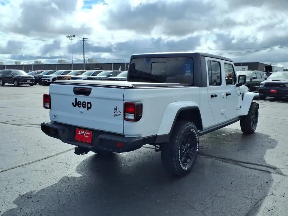 2022 Jeep JT Gladiator - Image 7 of 16