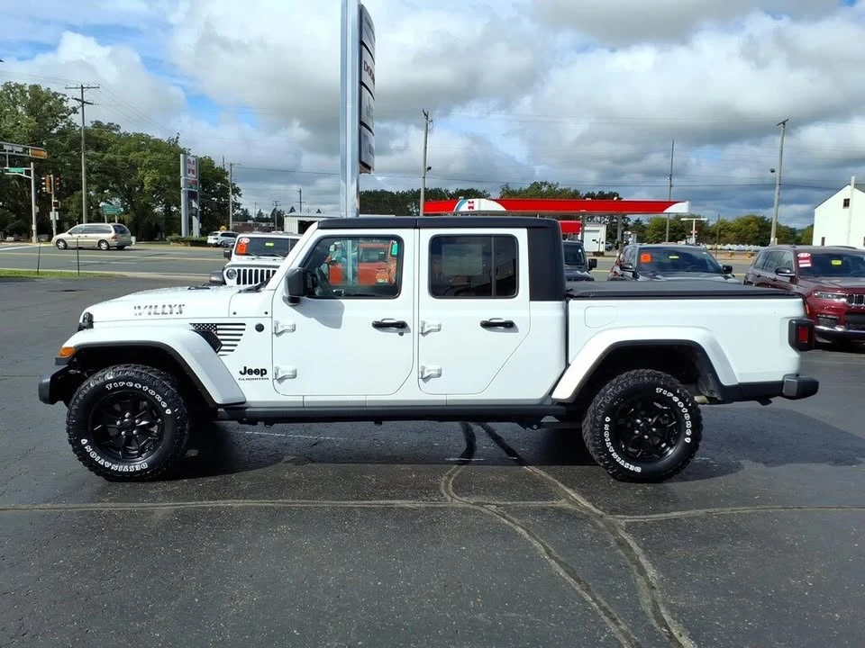 2022 Jeep JT Gladiator - Image 3 of 16