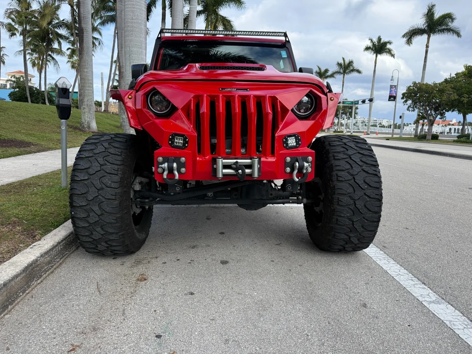 2022 Jeep JT Gladiator - Image 2 of 21