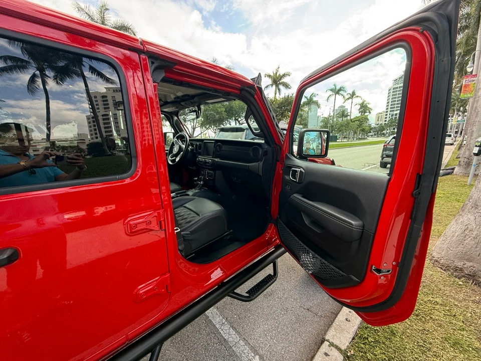 2022 Jeep JT Gladiator - Image 10 of 21