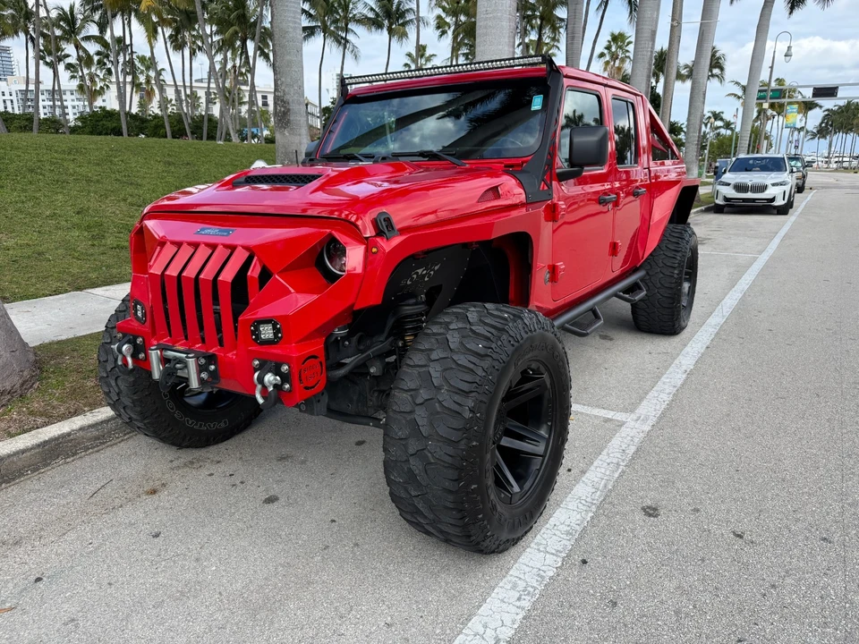 2022 Jeep JT Gladiator - Image 17 of 21