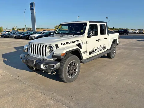 2022 Jeep Gladiator Overland