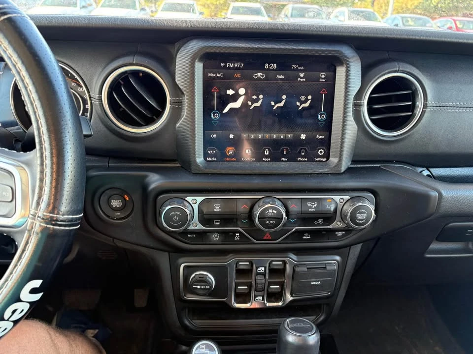 2022 Jeep JT Gladiator - Image 12 of 20