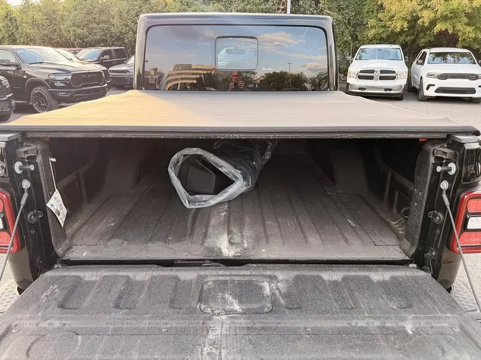 2022 Jeep JT Gladiator - Image 10 of 20