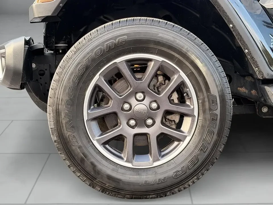2022 Jeep JT Gladiator - Image 11 of 20