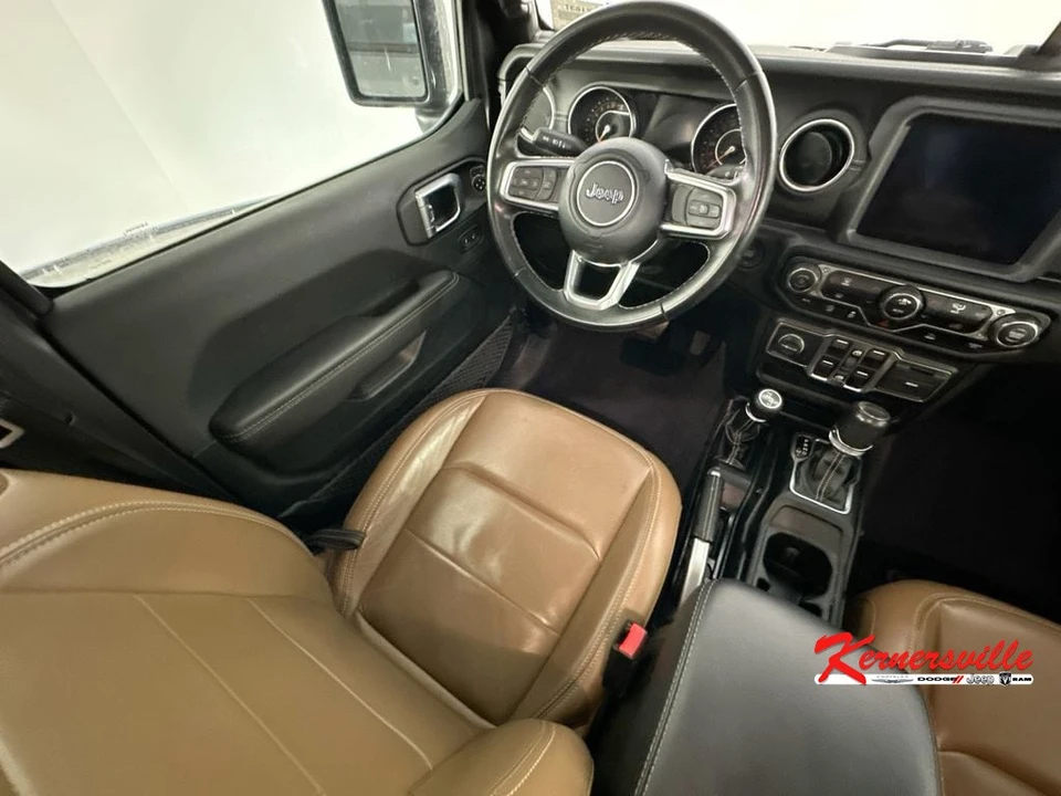 2022 Jeep JT Gladiator - Image 9 of 24