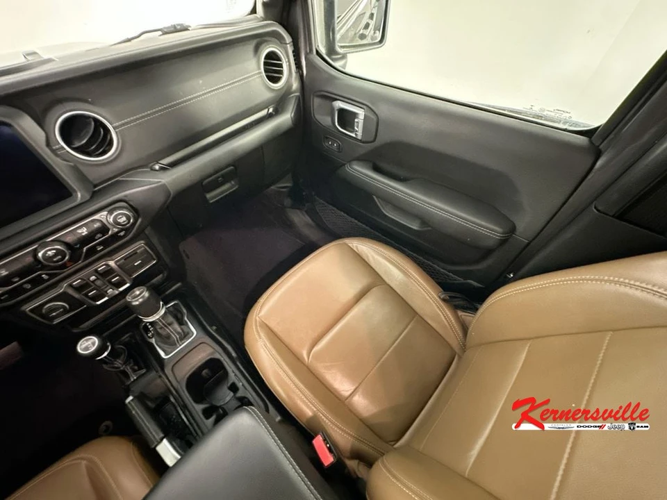 2022 Jeep JT Gladiator - Image 11 of 24