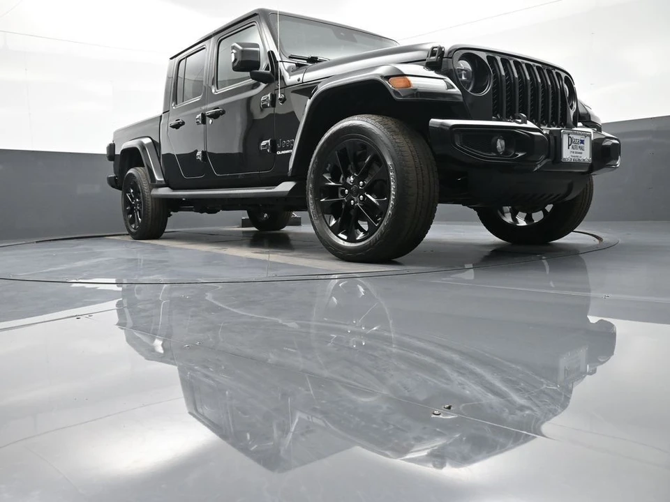 2022 Jeep JT Gladiator - Image 29 of 31