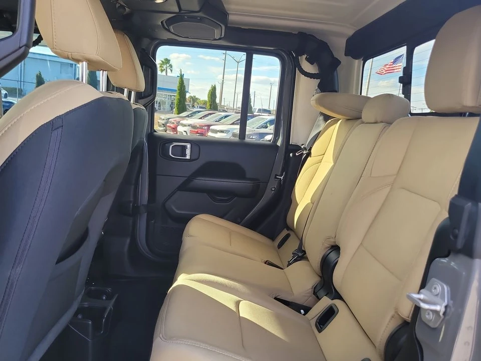 2022 Jeep JT Gladiator - Image 10 of 12