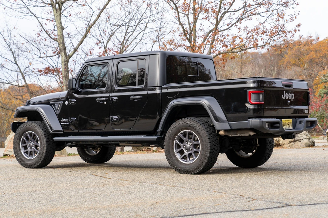 2022 Jeep JT Gladiator - Image 9 of 31