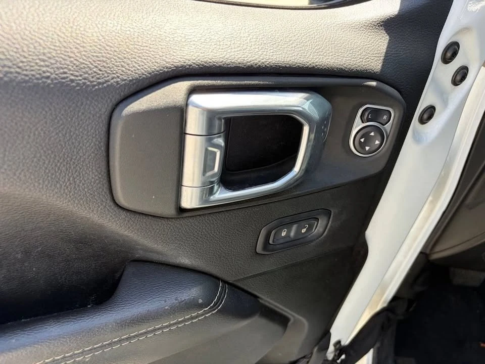 2022 Jeep JT Gladiator - Image 5 of 12