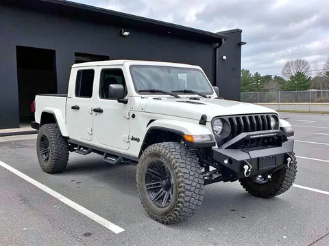 2022 Jeep Gladiator Overland Black Widow