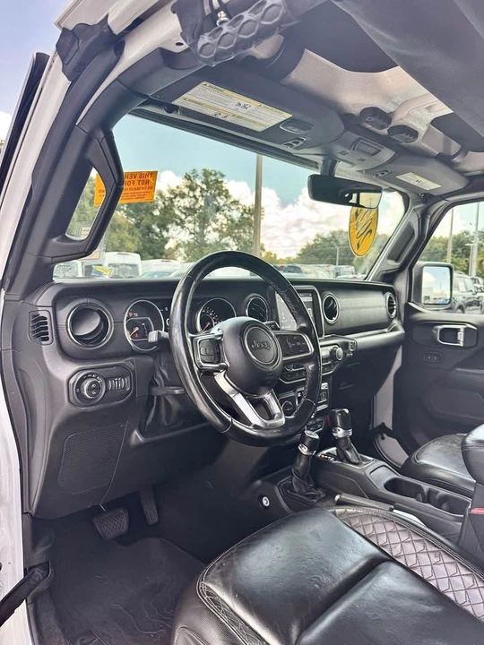2022 Jeep JT Gladiator - Image 11 of 20