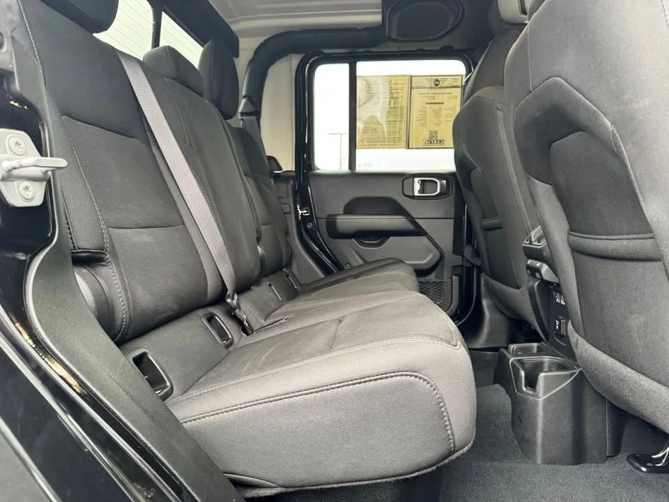 2022 Jeep JT Gladiator - Image 15 of 20