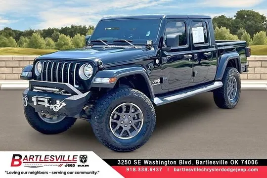 2022 Jeep Gladiator Overland