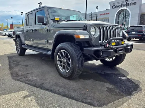 2022 Jeep Gladiator Overland