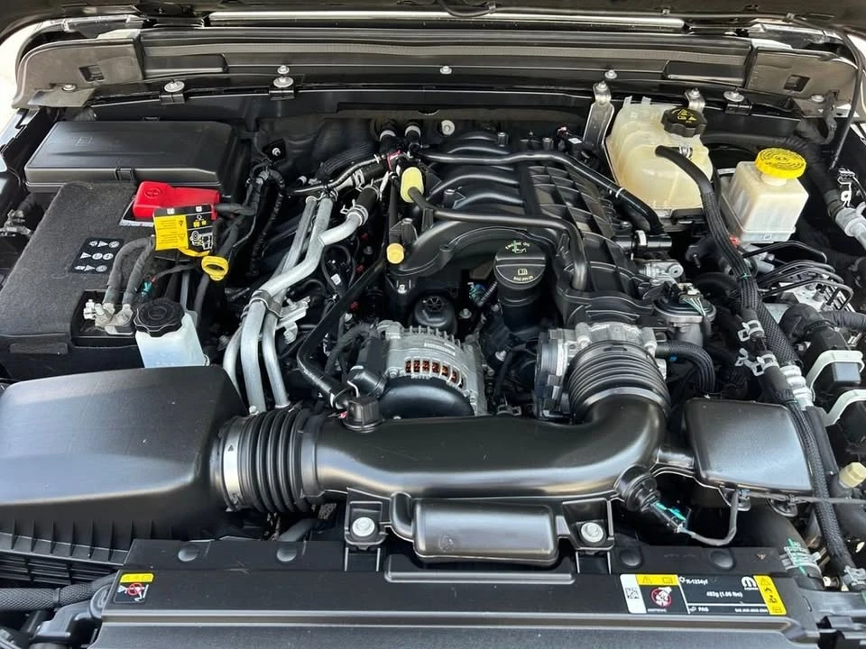 2022 Jeep JT Gladiator - Image 16 of 20