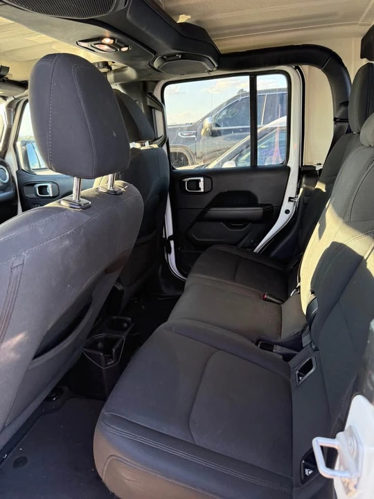 2022 Jeep JT Gladiator - Image 8 of 8