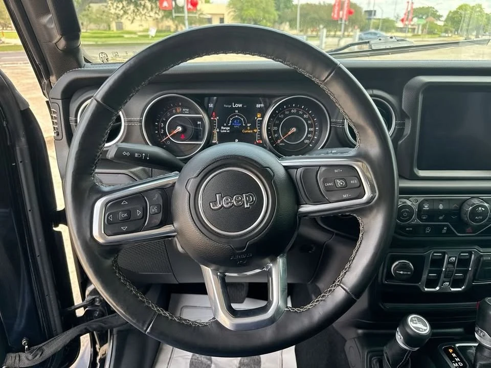 2022 Jeep JT Gladiator - Image 15 of 20