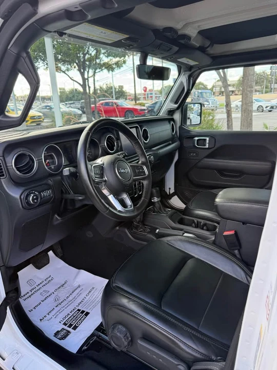 2022 Jeep JT Gladiator - Image 7 of 11