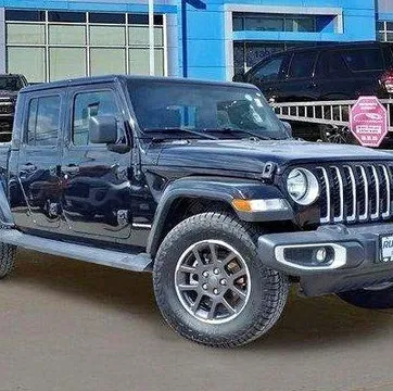 2022 Jeep Gladiator Overland