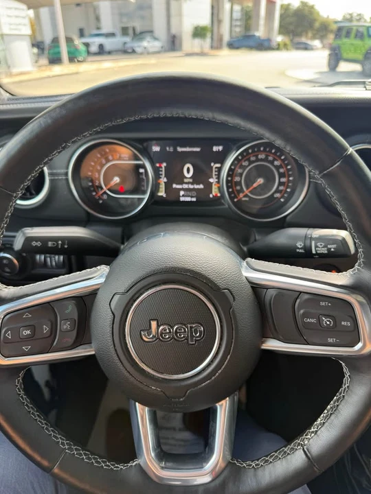 2022 Jeep JT Gladiator - Image 9 of 11