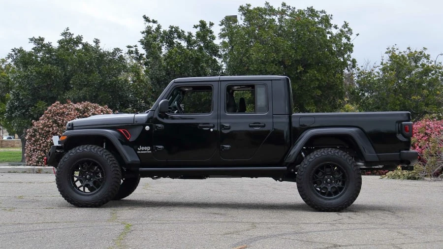 2022 Jeep JT Gladiator - Image 2 of 22