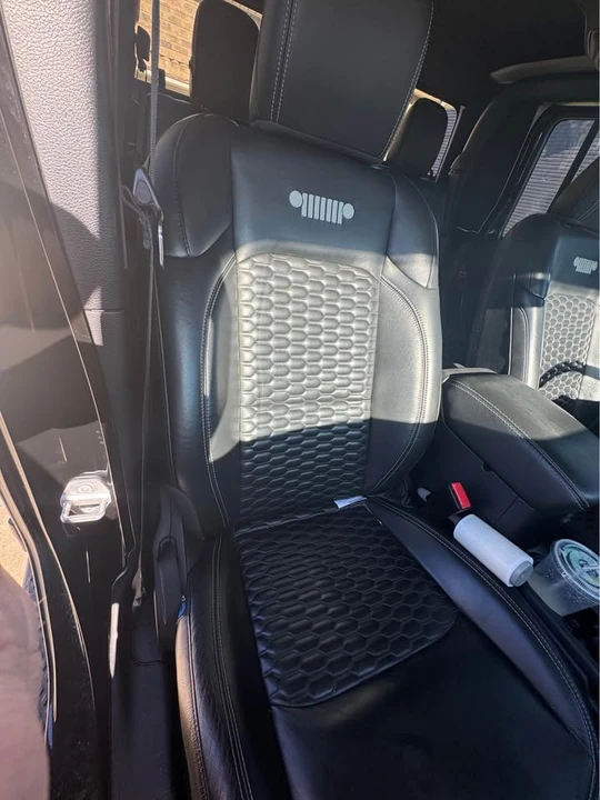 2022 Jeep JT Gladiator - Image 10 of 12