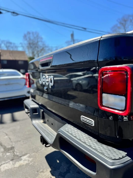 2022 Jeep JT Gladiator - Image 9 of 12