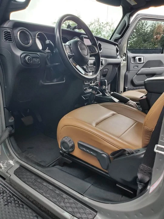 2022 Jeep JT Gladiator - Image 15 of 18